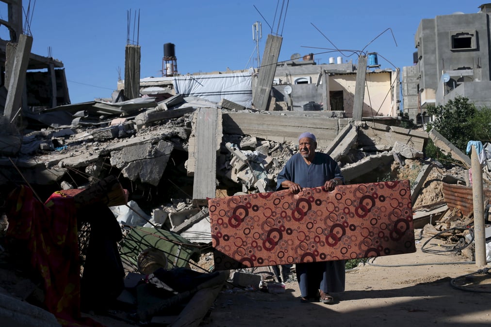 Les palestiniens remettent des documents a la cpi sur gaza