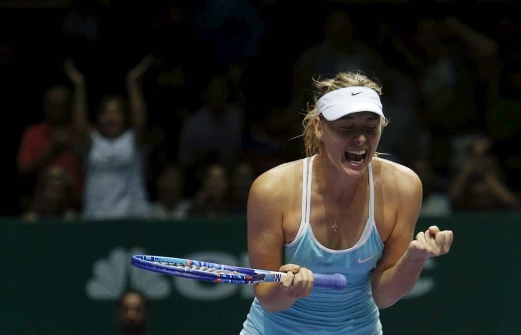 Sharapova enchaine, ca se complique pour radwanska
