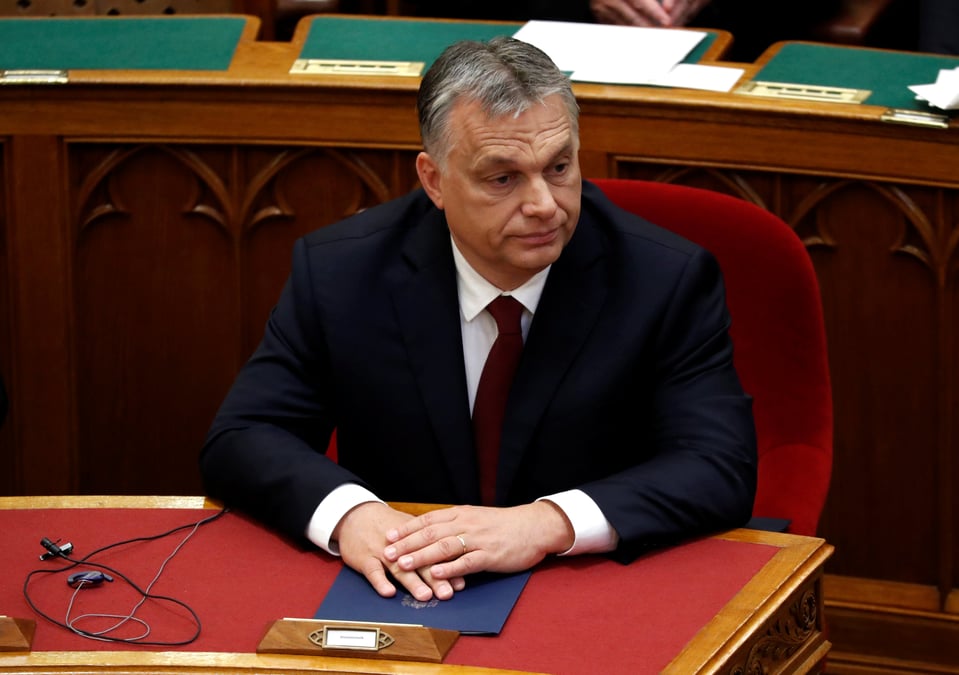 Le gouvernement hongrois presente son projet sur les ong