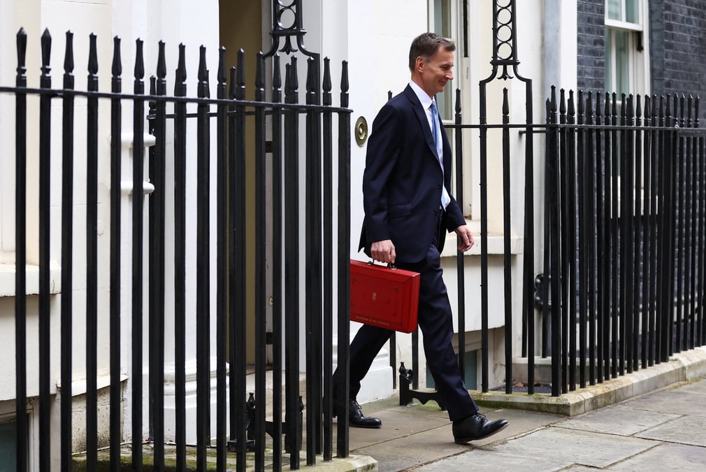 Le ministre britannique des finances, jeremy hunt, a downing street