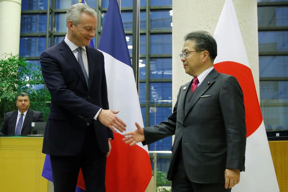 Paris et tokyo affichent de nouveau un front uni sur renault-nissan