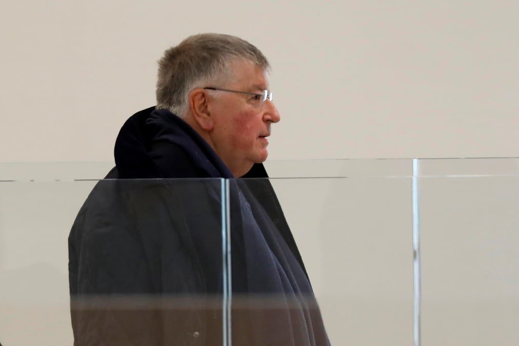 Didier lombard, ancien pdg de france telecom, au tribunal correctionnel de paris