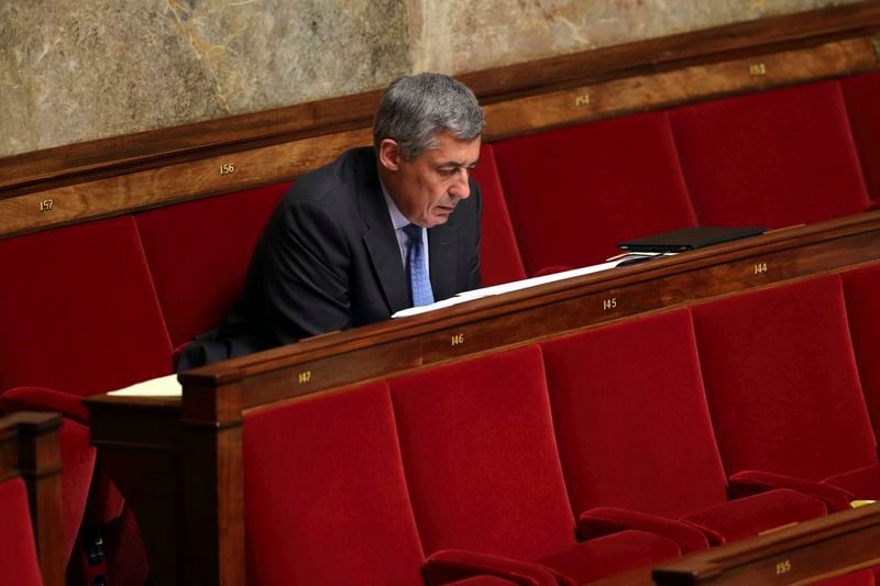 Rejet de la suspension des poursuites contre Henri Guaino