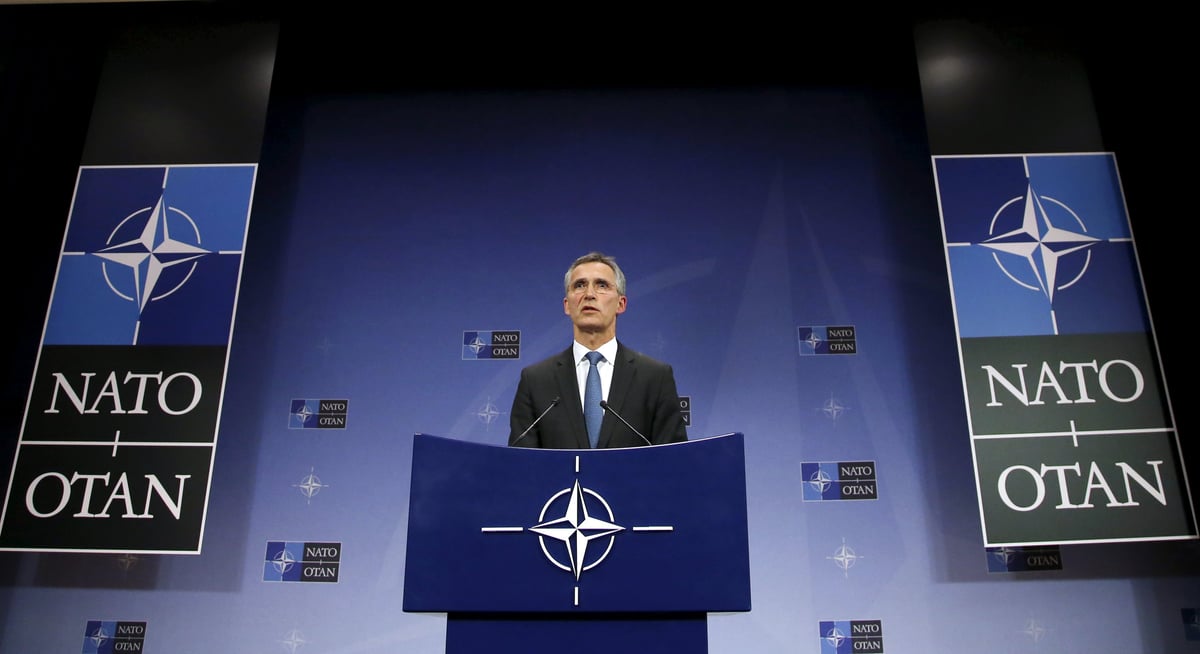 Selon l'otan, l'avion russe a ete abattu dans l'espace aerien turc
