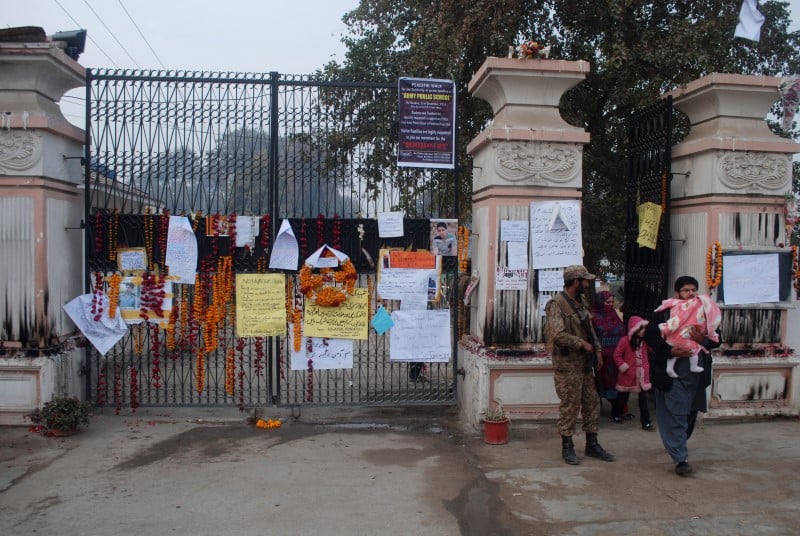 Quatre condamnes executes par pendaison pour le massacre de peshawar