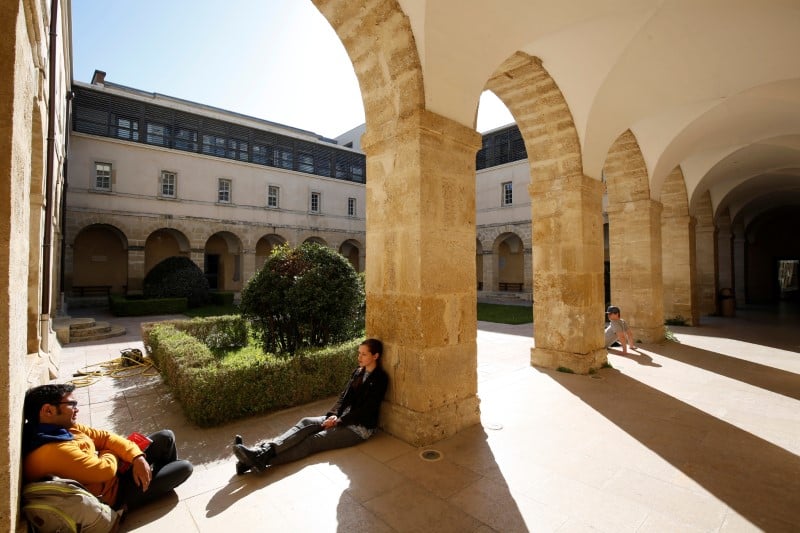La faculte de droit de montpellier rouvre dans un climat tendu