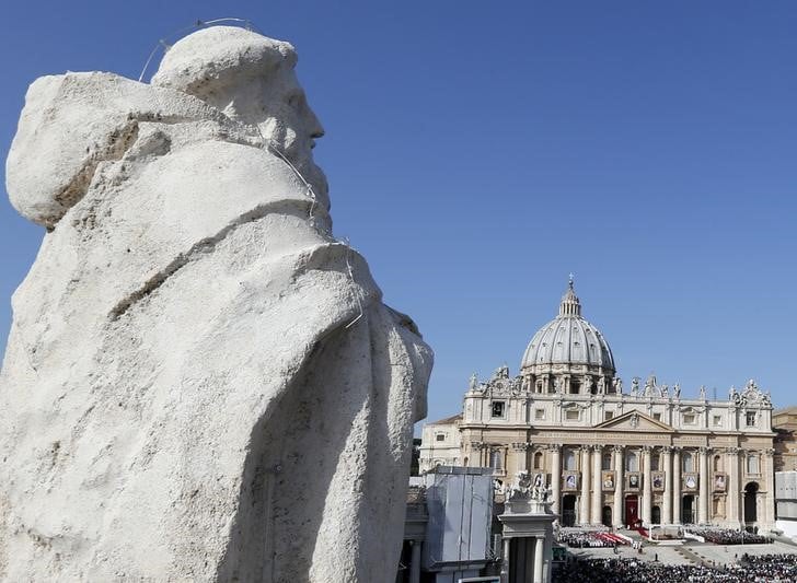 Enquete de la police apres la decouverte d'ossements au vatican