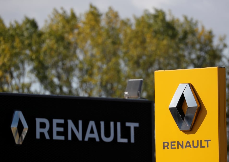 Renault a suivre a paris