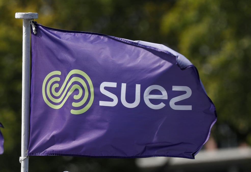 Suez recoit une offre d'ardian/gip, appelle veolia au compromis