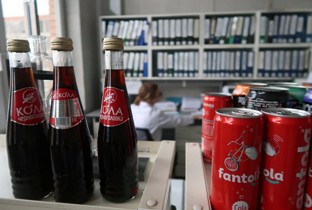 Exclusif/russie: le fabricant de sodas chernogolovka vise 50% du marche apres le depart de coca-cola et pepsi