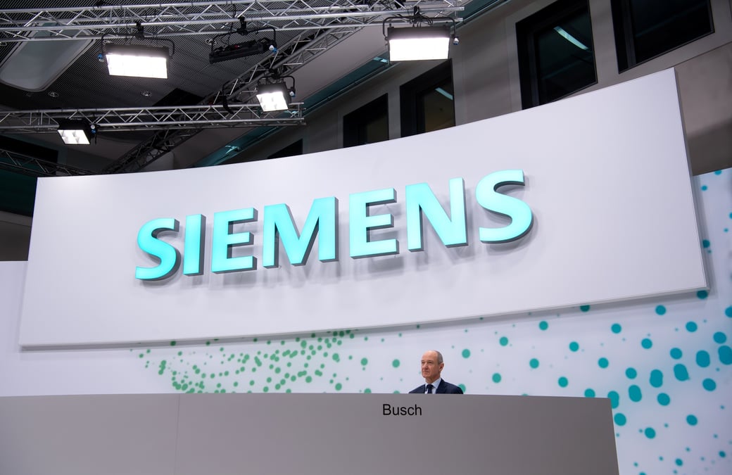 Au troisième trimestre de son exercice décalé, l'entreprise a enregistré un résultat net de 1,4 milliard d'euros, contre une perte de 1,5 milliard d'euros en 2022 à la même période.