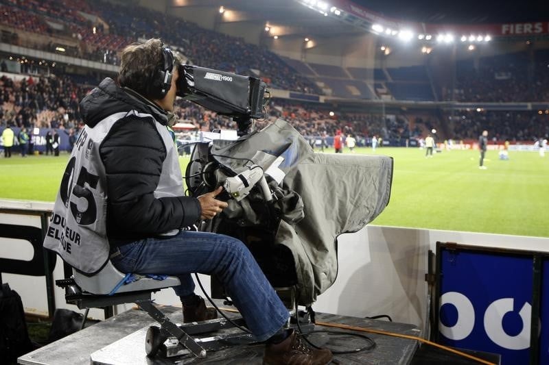 Canal+ remporte les lots 1 et 2 des droits TV de Ligue 1