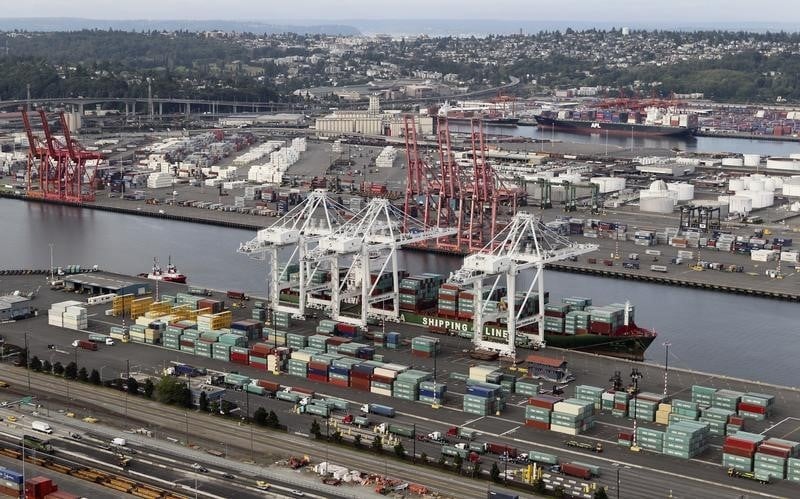 Baisse du déficit commercial en juillet aux Etats-Unis