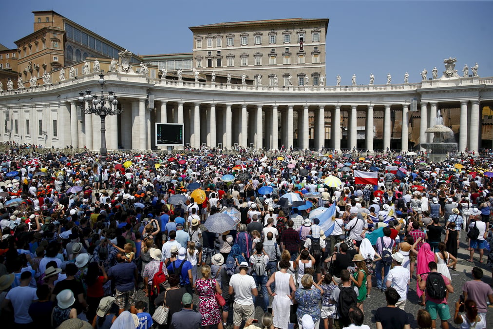 Le pape prone l'interdiction totale des armes nucleaires