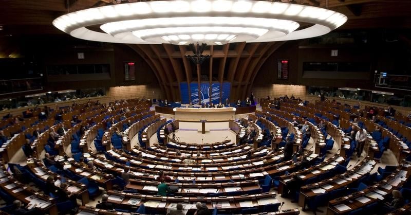 L’assemblee du conseil de l’europe veut demettre son president
