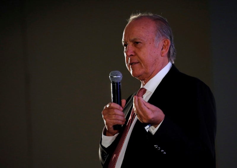 Steinhoff vise par une plainte de 5 milliards de dollars par son ex-president