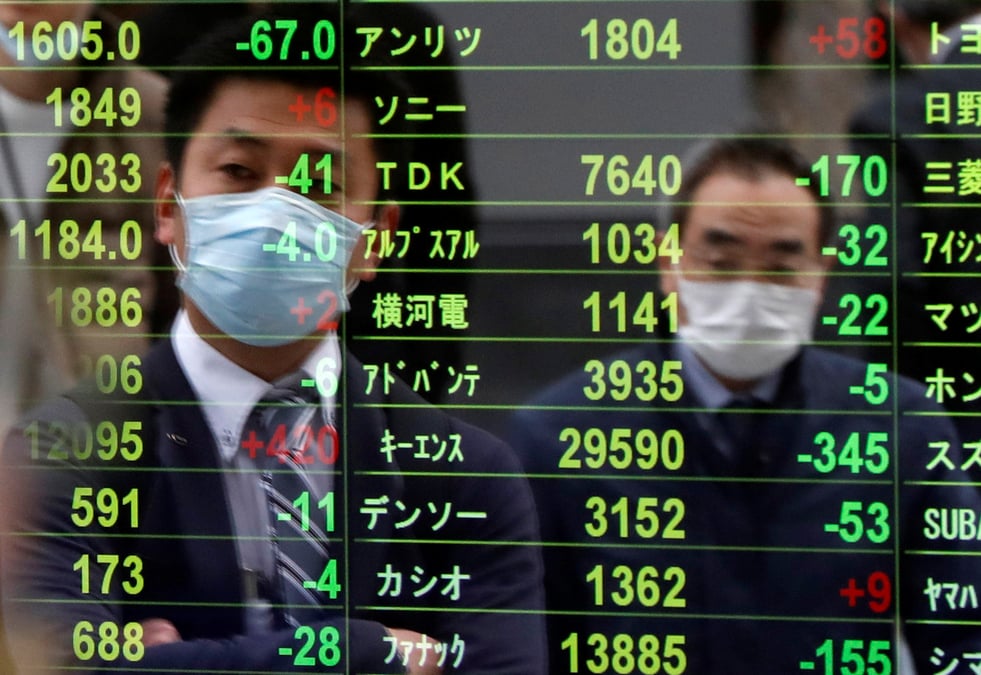 Tokyo finit en hausse