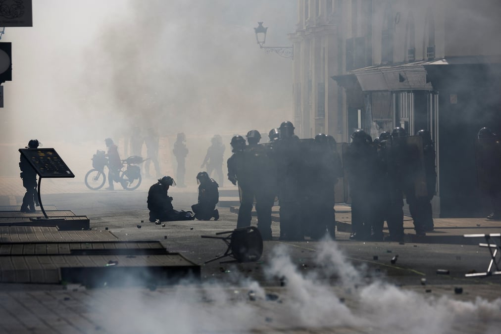Le traditionnel defile syndical du 1er mai a nantes
