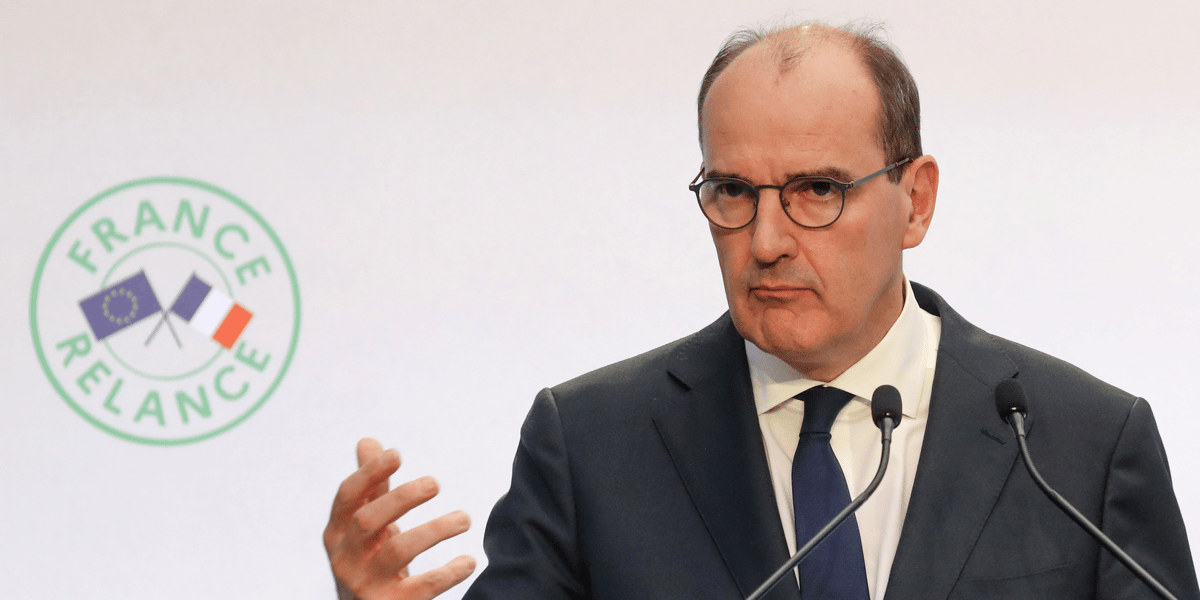 L'etat suit "de pres" le projet veolia-suez, dit castex