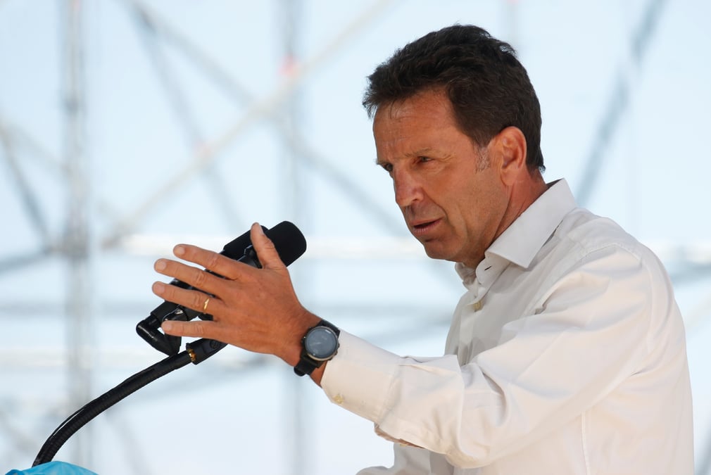 France: pour le patron du medef, la reforme des retraites peut attendre