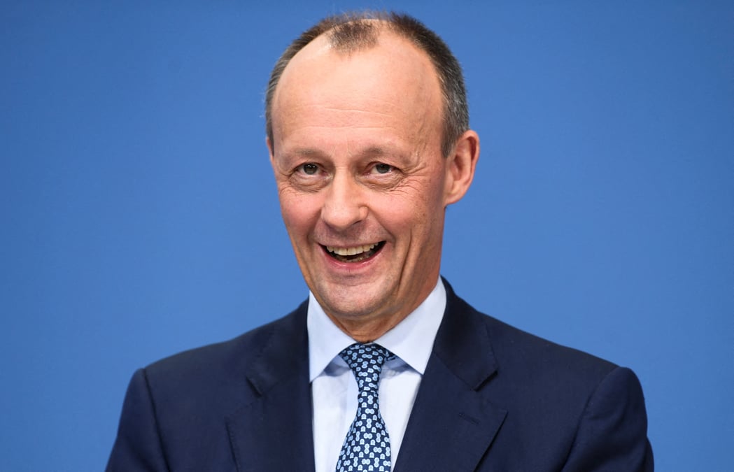 Allemagne: friedrich merz, un anti-merkel, prend les renes de la cdu