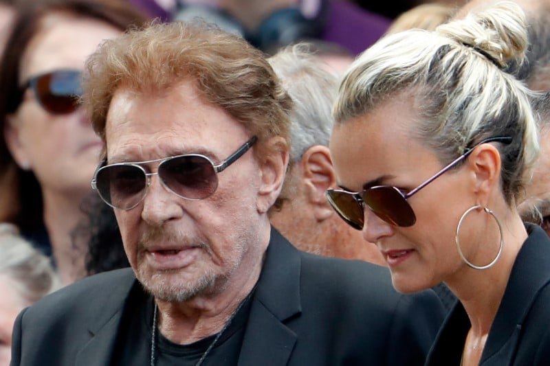 Johnny hally­day hospitalise pour detresse respiratoire, selon des medias