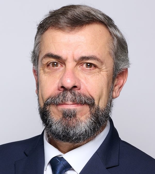 « En matière de défense, l'Europe gagnera à identifier ses forces et faiblesses sur son spectre capacitaire et certainement essayer de rationaliser sa base industrielle de défense et de Sécurité, très (trop) concurrentielle sur certains secteurs et inexistante sur d'autres » (Charles Beaudouin, président de Coges Events).