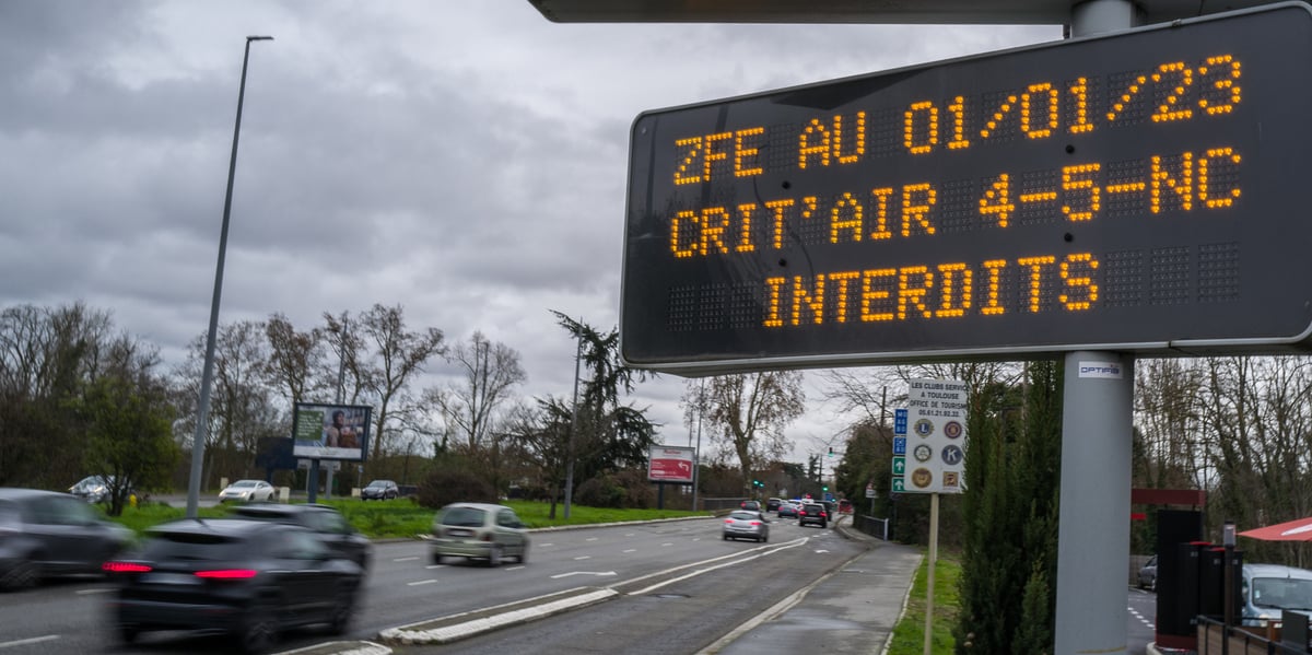 Depuis le 1er janvier, seules les métropoles du Grand Lyon et du Grand Paris doivent bannir de leur centre les véhicules Crit'Air 3.