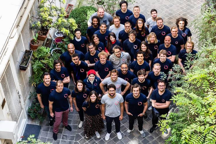 Innovorder propose une suite logicielle intégrable facilement via une API, pour gérer les cinq principaux "points de tension" des restaurateurs : la prise de commande, l'encaissement, la préparation, la fidélisation ou encore la gestion clients.
