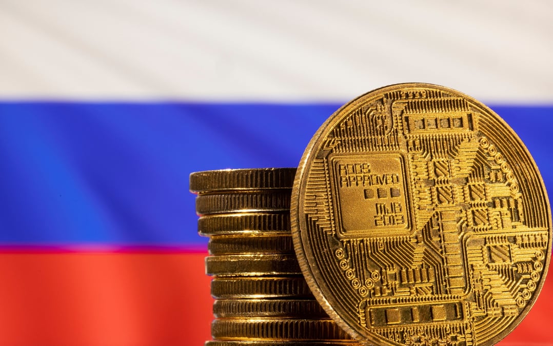 La russie envisage d'autoriser les crypto-monnaies pour les paiements internationaux
