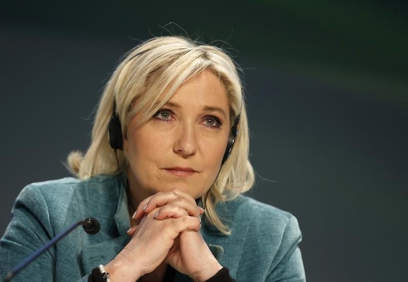 Le fn cherche le moyen de briser le plafond de verre du second tour de la presidentielle 