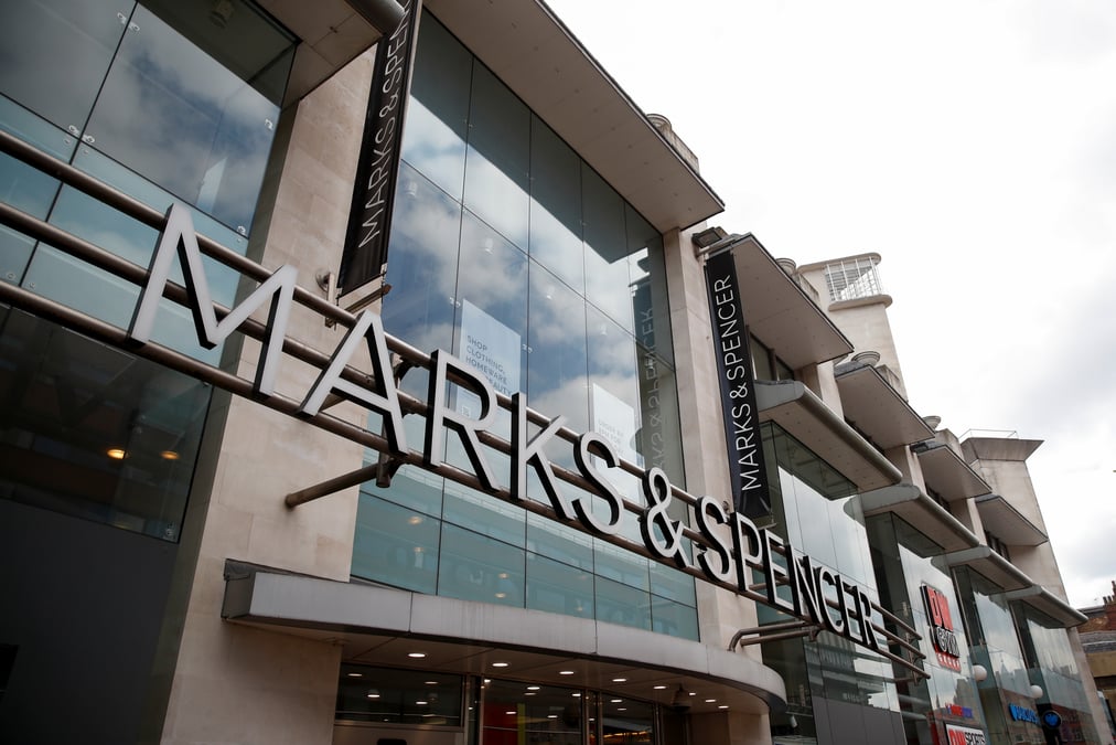 Brexit: m&s met en garde contre des controles douaniers complets en irlande du nord