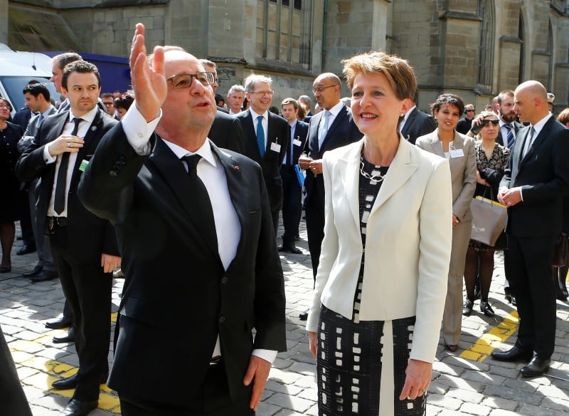 Francois hollande en visite d'etat en suisse