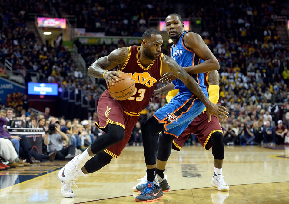 Cleveland remporte le choc face a oklahoma, houston domine les lakers