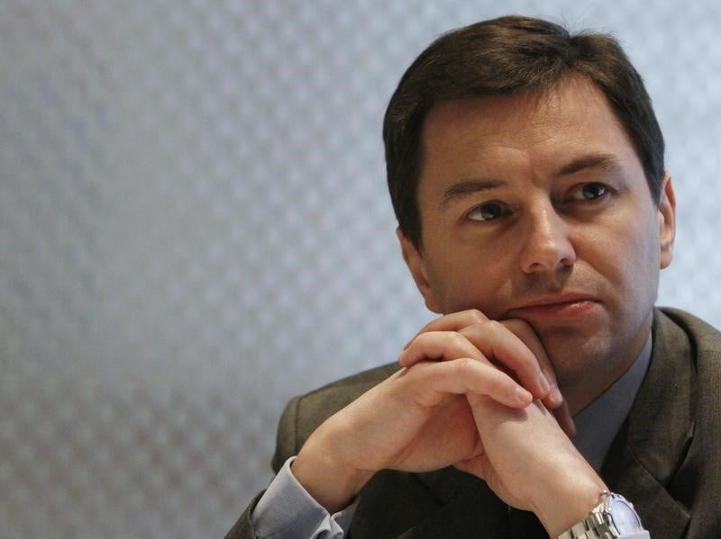 Schneider voit les planetes ue, us et chine s'aligner en 2017