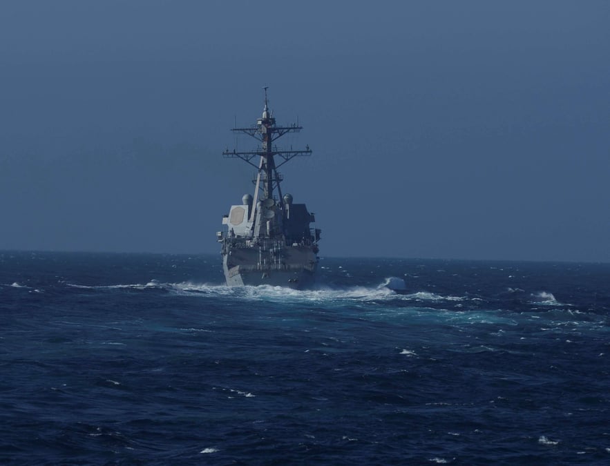 La russie accuse les usa d'avoir voulu violer ses eaux territoriales