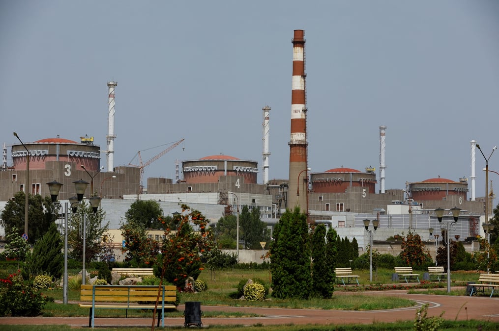Ukraine: kyiv tente de reconnecter le reseau a la centrale de zaporijjia