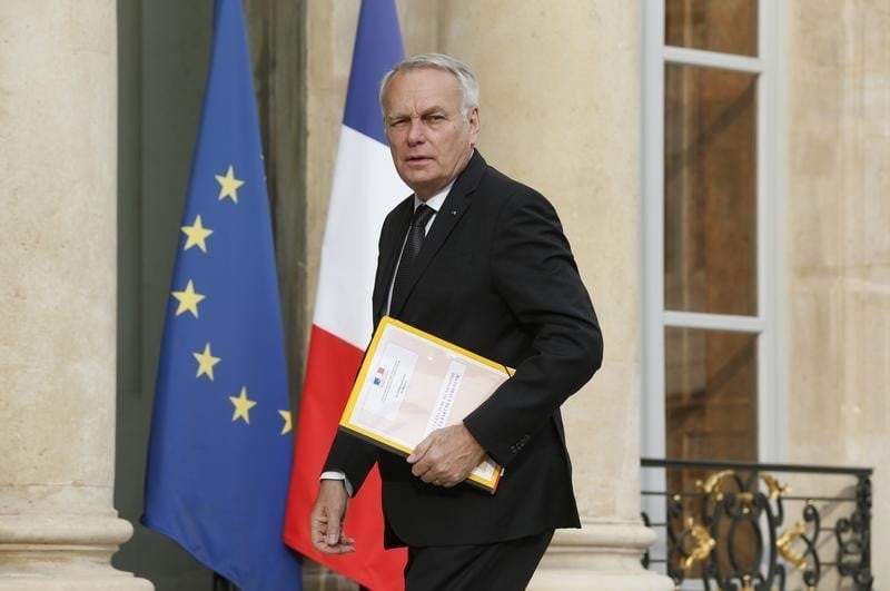 La france cherche une solution a la crise politique au gabon