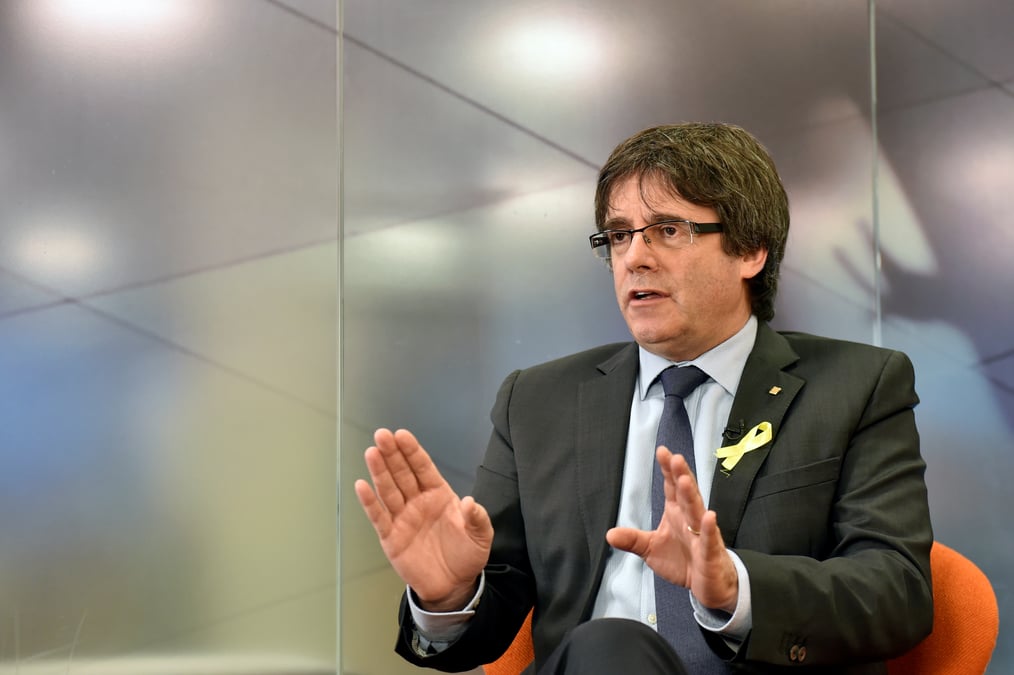 Les independantistes catalans veulent puigdemont a la presidence