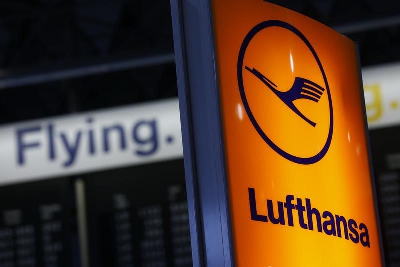 Allemagne: lufthansa sous la menace d'une greve sur les salaires