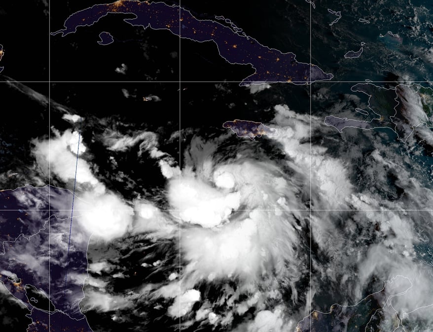L'ouragan delta se dirige vers le golfe du mexique, menace les cotes americaines