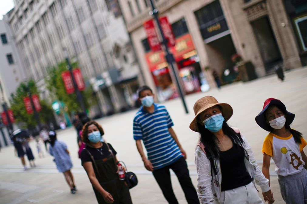Coronavirus: le nombre de cas double dans le sud-est de la chine