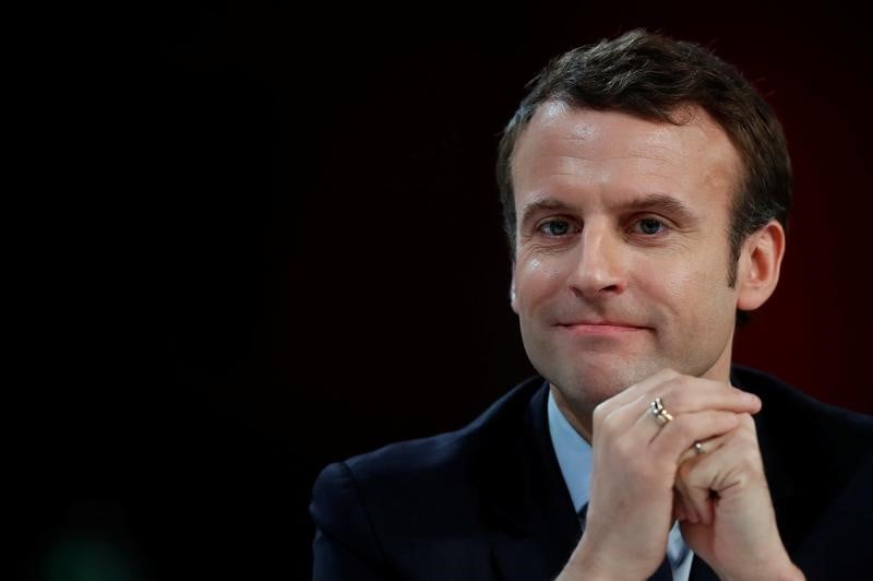 Macron dinera avec jean-louis borloo