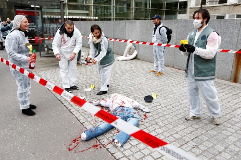 Manifestation de policiers scientifiques a lyon