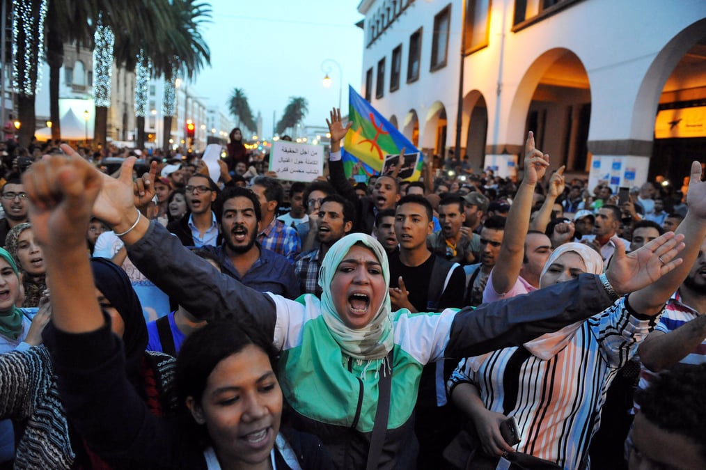 Manifestations au maroc apres la mort d'un poissonnier