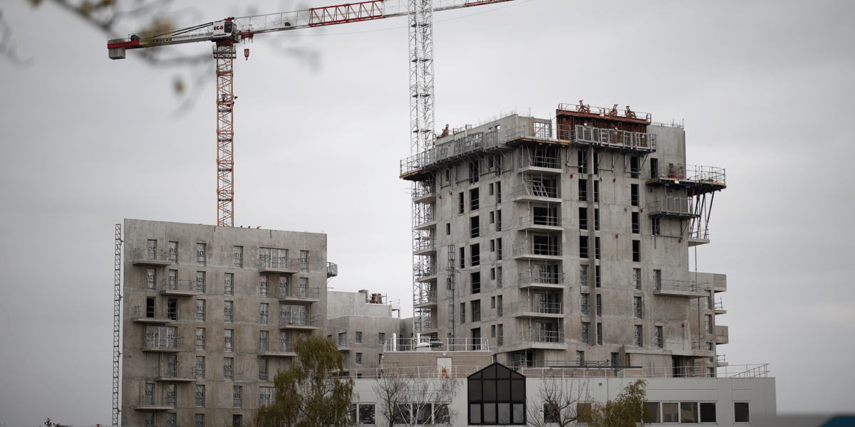 La hausse des taux risque de penaliser l'immobilier, estime la bce