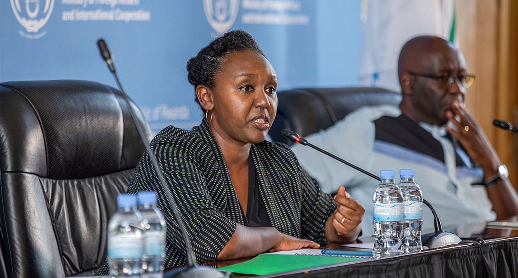 La porte-parole du gouvernement se défend de l'implication de soldats rwandais aux côtés du M23.