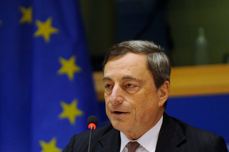 Mario Draghi évoque à nouveau des achats de dettes souveraines