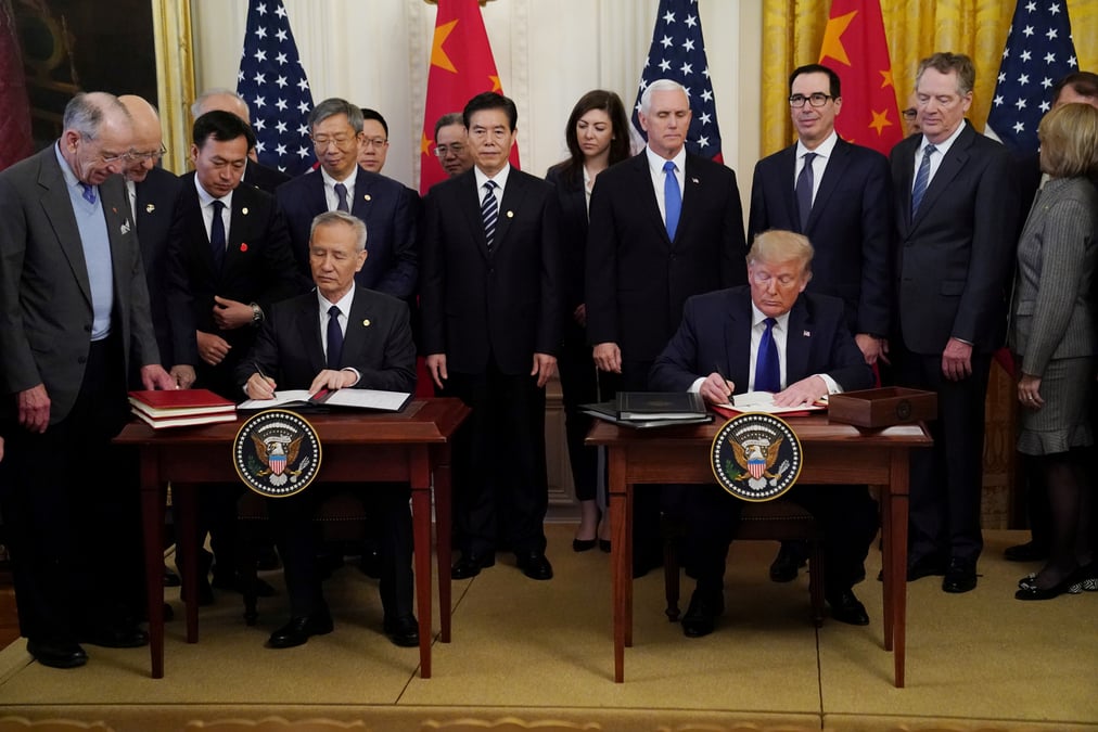 Trump rejette l'idee de limiter les ventes de pieces d'avions vers la chine