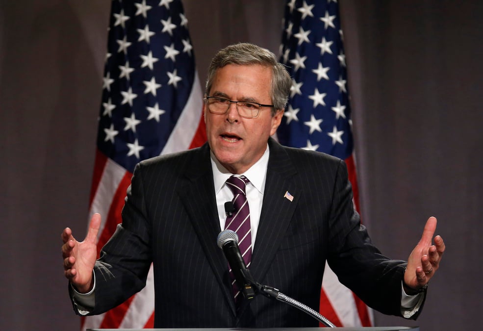 Jeb bush s’en prend a la politique etrangere de barack obama
